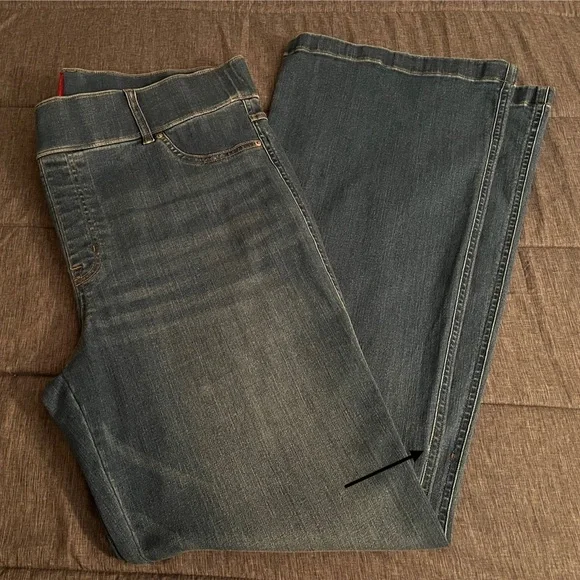 Spanx Kick Flare Jeans Vintage Indigo Pull On Women’s Size 2X Tall - Picture 13 of 13